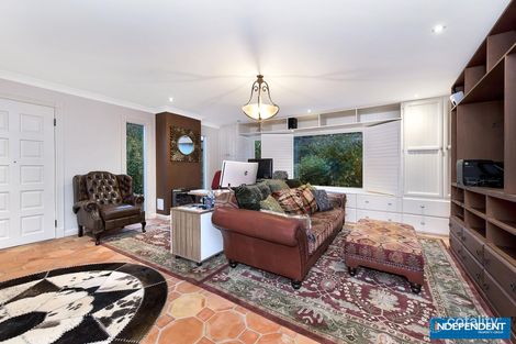 Property photo of 27 Degraves Crescent Wanniassa ACT 2903