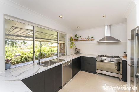 Property photo of 5 Stevenson Place Byford WA 6122