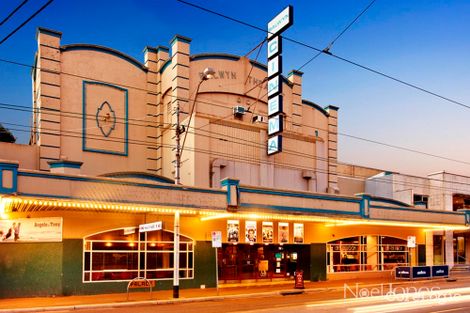 2 Delfi Ct, Balwyn, VIC 3103