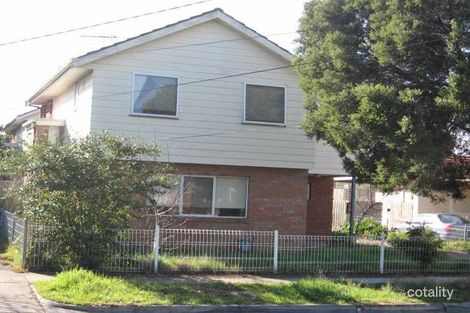 2/24 Holly St, Preston, VIC 3072