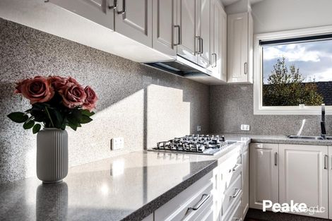 Property photo of 3 Clark Court Berwick VIC 3806