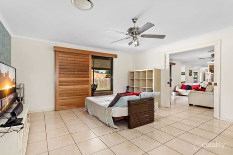 Property photo of 18 Valencia Court Eatons Hill QLD 4037