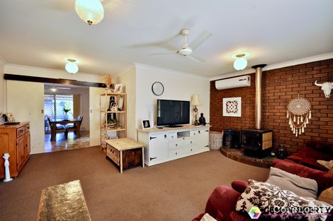 Property photo of 94 Cambridge Crescent Cooloongup WA 6168