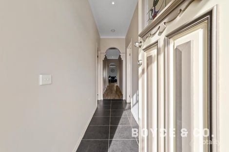 Property photo of 79 Cook Street Drouin VIC 3818