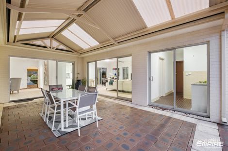 Property photo of 9 Latham Street Alfred Cove WA 6154