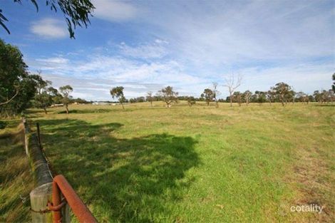 Property photo of 1 Nash Road Bunyip VIC 3815