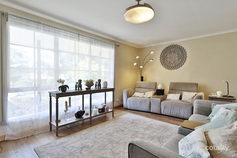 Property photo of 53 Langdale Drive Croydon Hills VIC 3136