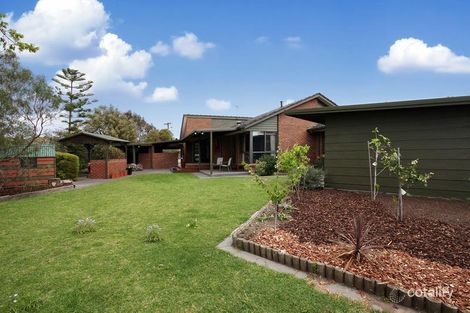 Property photo of 5 Cedar Court Altona Meadows VIC 3028