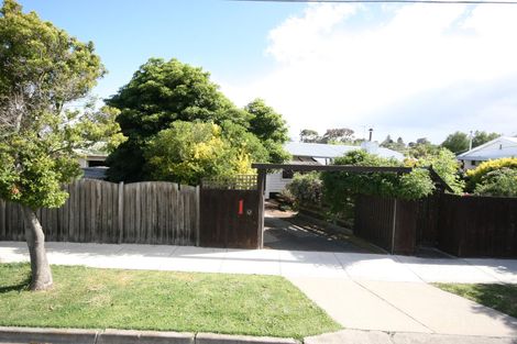 1 Arkana Ave, Highton, VIC 3216