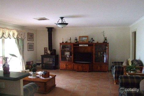 Property photo of 5 Yathong Court Jerilderie NSW 2716