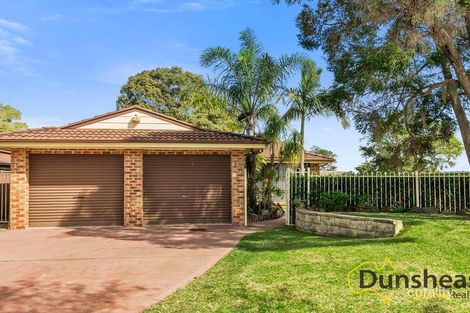 Property photo of 12 Swiveller Close Ambarvale NSW 2560