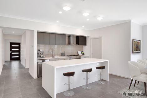 Property photo of 9 Stream Road Wyndham Vale VIC 3024