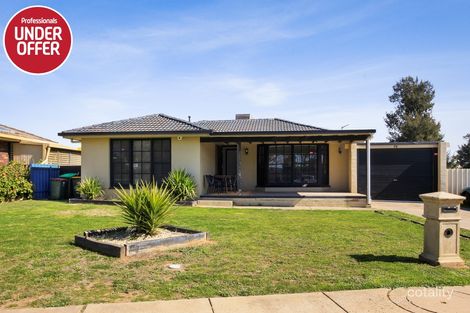 Property photo of 38 Pinaroo Drive Glenfield Park NSW 2650