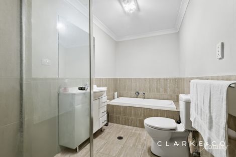 Property photo of 1/13 Riley James Drive Raworth NSW 2321