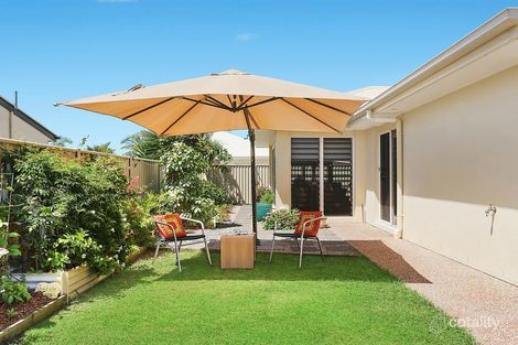1/8 Leonie Ct, Pelican Waters, QLD 4551