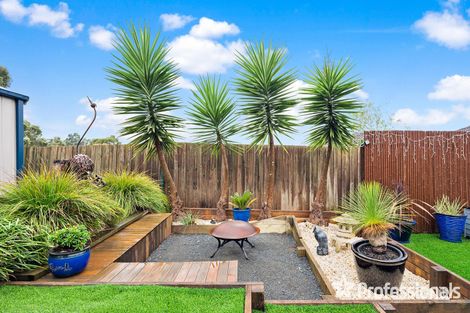 Property photo of 33 Wainewright Avenue Mooroolbark VIC 3138