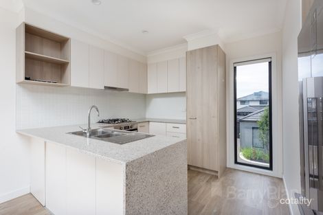 Property photo of 16/47 Waterhaven Boulevard Point Cook VIC 3030