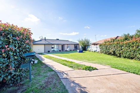 Property photo of 13 Flinders Close Dubbo NSW 2830