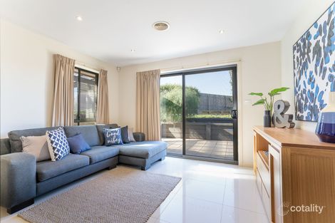Property photo of 4 John James Loop Macgregor ACT 2615