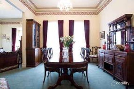 Property photo of 62 Middlesex Road Surrey Hills VIC 3127