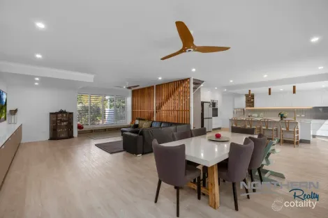 Property photo of 6 Carter Street North Ward QLD 4810