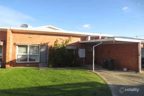 2/44 Sargood St, Altona, VIC 3018