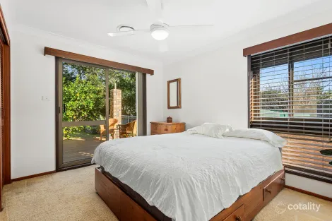 Property photo of 76 Crest Road Albion Park NSW 2527