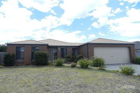 19 Deakin Ave, Eastwood, VIC 3875