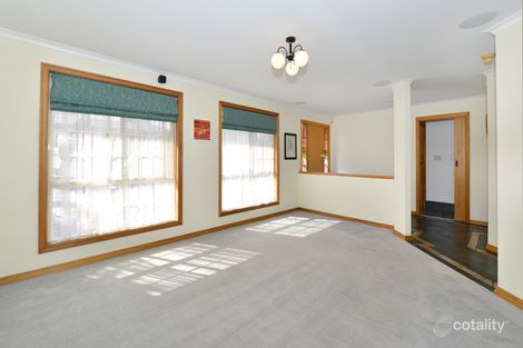 Property photo of 27 Oakhill Crescent Morphett Vale SA 5162