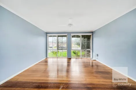 Property photo of 9 Milton Place Gladstone Park VIC 3043