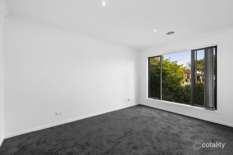 Property photo of 12 Eva Avenue Point Cook VIC 3030