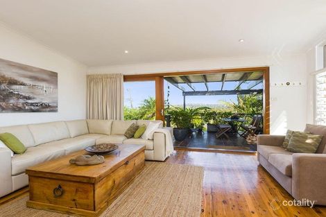 Property photo of 10 Arnott Crescent Warriewood NSW 2102