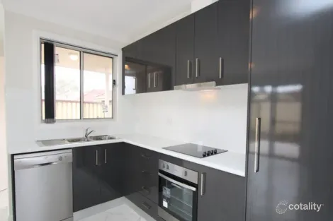 Property photo of 30 Nicolaidis Crescent Rooty Hill NSW 2766