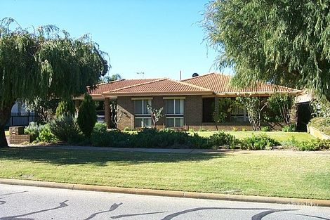 39 Kathleen St, Bassendean, WA 6054