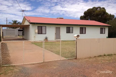 10 Milton St, Boulder, WA 6432