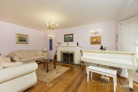 Property photo of 13 Gannet Street Mount Eliza VIC 3930