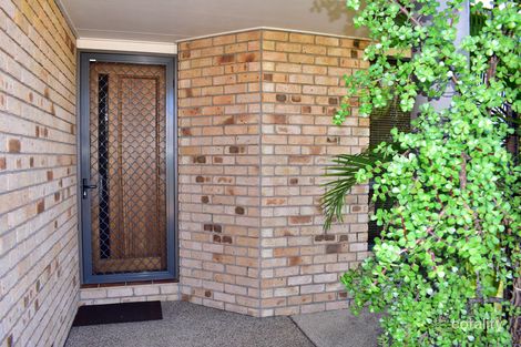 Property photo of 5 Ashley Place Innes Park QLD 4670