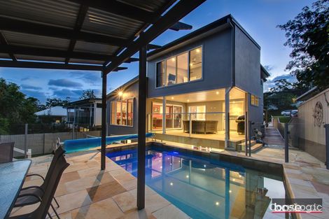 Property photo of 20 Eleventh Avenue St Lucia QLD 4067