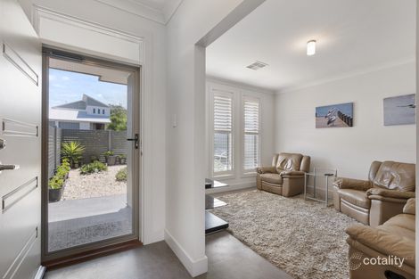 Property photo of 11 Britannia Parade Hindmarsh Island SA 5214