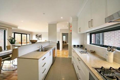 Property photo of 3/4 Winbirra Parade Ashwood VIC 3147