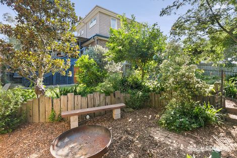 Property photo of 19 Crestway Lilydale VIC 3140