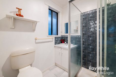 Property photo of 18 Bates Street Cranbourne West VIC 3977