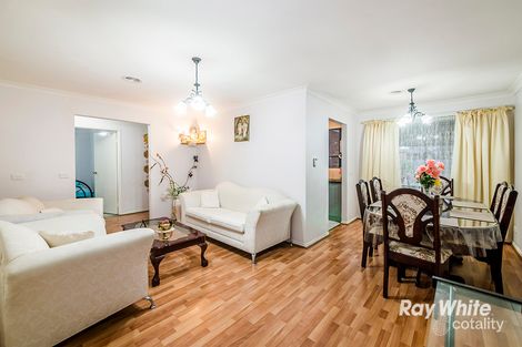 Property photo of 18 Bates Street Cranbourne West VIC 3977