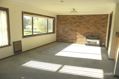 Property photo of 15 Cherry Court Young NSW 2594
