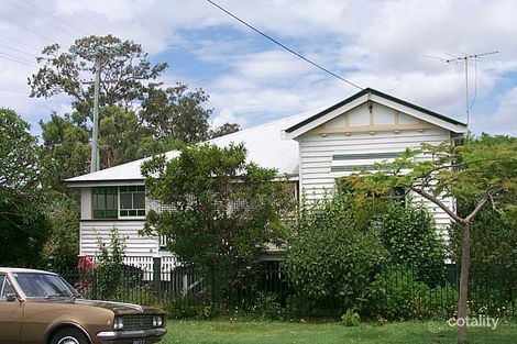28 Britannia St, Manly, QLD 4179