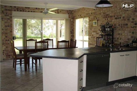 Property photo of 28 Ardel Place Sandstone Point QLD 4511