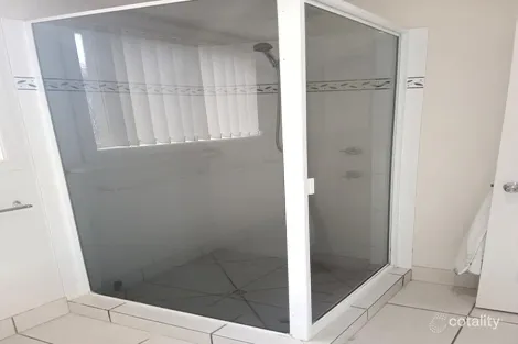 Property photo of 6/32-34 James Street Kingaroy QLD 4610