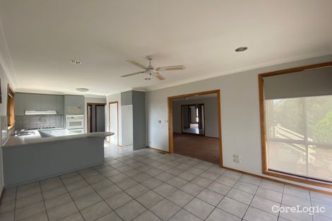 Property photo of 106 Bellbridge Drive Hoppers Crossing VIC 3029