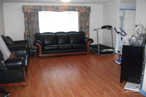 Property photo of 13 Newhaven Road Craigieburn VIC 3064