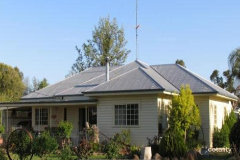 86 Hume St, Pittsworth, QLD 4356